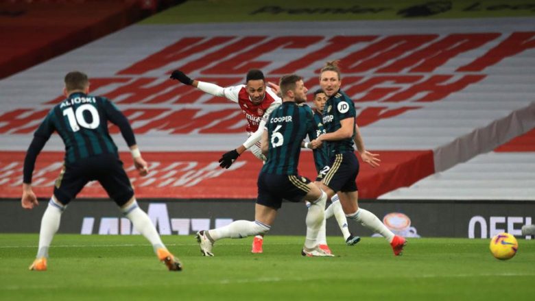 Xhaka dhuroi asist, Arsenali mbylli pjesën e parë me tre gola epërsi