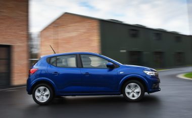 Dacia Sandero shpallet vetura më e mirë e vitit