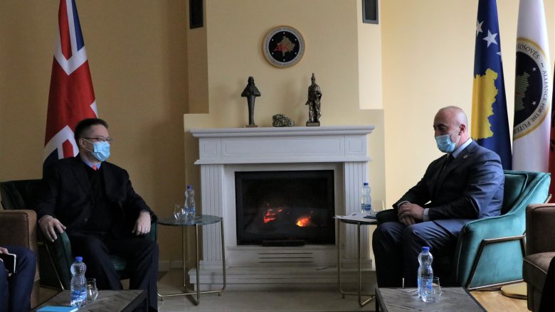 Ambasadori britanik: Me Haradinajn biseduam për kandidaturën e tij për President