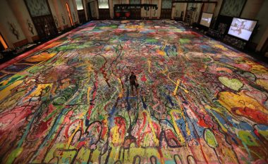 Futet në librin e rekordeve Guiness, shitet piktura më e madhe në botë për 62 milionë dollarë në Dubai