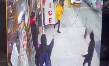 I riu qëllohet për vdekje me dy plumba në kokë në mes të ditës në Bronx, policia amerikane publikon pamjet