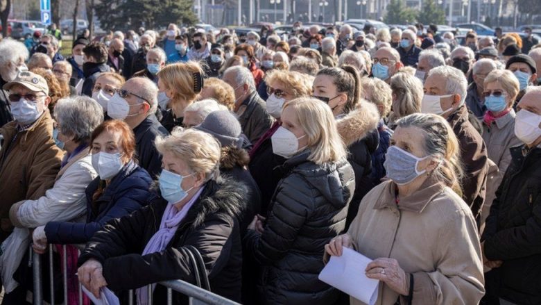 Nuk po iu kryejnë punë as vaksinat, Serbia raporton mbi 5100 të infektuar me coronavirus