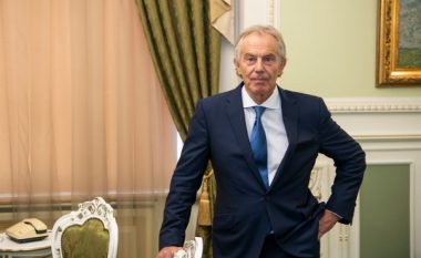 Tony Blair kritikon Britaninë për vaksinimin e qytetarëve të saj