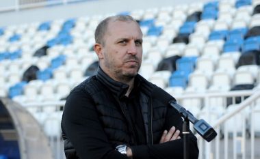 Ramadani uron lojtarët e Prishtinës për fitoren e rëndësishme ndaj Drenicës