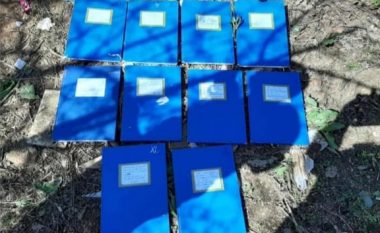 Arrestohen tre të dyshuar për vjedhjen e ditarëve të një shkolle në Fushë Kosovë