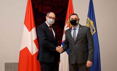 Vulin: Serbia do të punojë pa ndërprerë kundër anëtarësimit të Kosovës në Interpol