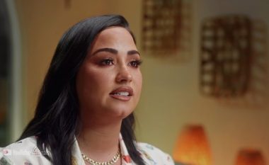 Demi Lovato thotë se miqtë e saj nuk e dinin se ishte në overdozë me lëndë narkotike