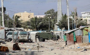 Sulm ndaj një ndërtese të Kombeve të Bashkuara në Somali, vriten të paktën tre persona