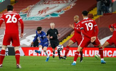 Chelsea mposhtë Liverpoolin në Anfield, Mount hero i londinezëve