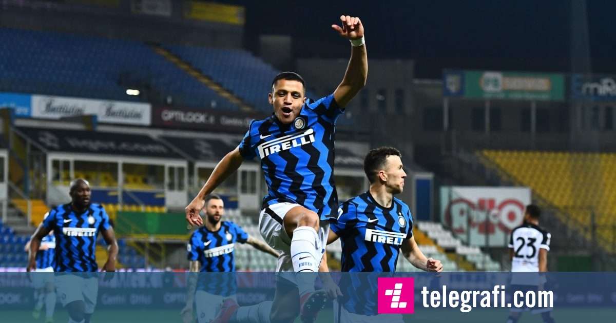 Alexis Shënon Dy Gola Interi Merr Fitoren E Gjashtë Radhazi Në Serie A Telegrafi Telegrafi 