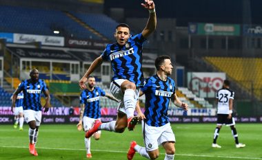 Alexis shënon dy gola, Interi merr fitoren e gjashtë radhazi në Serie A