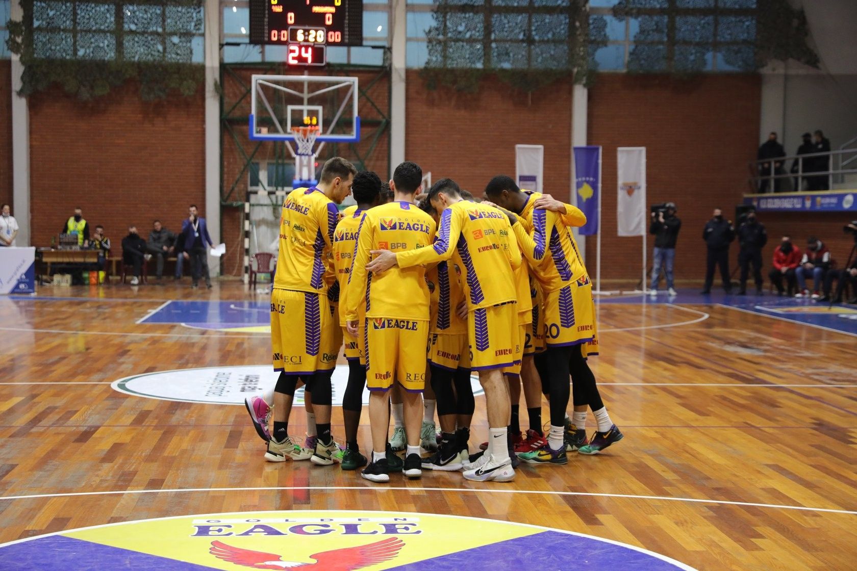 Golden Eagle Ylli mposht Bashkimin në derbin rajonal Telegrafi