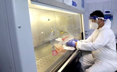 Variantet e reja të coronavirusit, Ministria e Shëndetësisë paralajmëron masa të reja anti-COVID