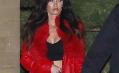E kuqja është pa dyshim ngjyra e saj: Megan Fox ngazëlleu kritikët e modës!
