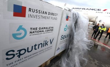 Franca mohon raportimet ruse se do ta prodhoj vaksinën ‘Sputnik V’