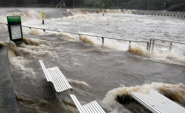Australia në rrezik nga përmbytjet “kërcënuese për jetën”