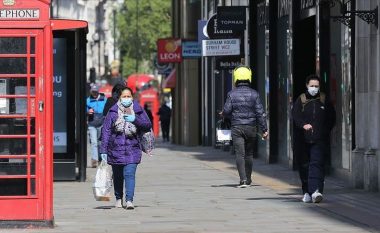 Nuk ka dyshim për valë tjetër të rasteve gjatë vjeshtës në Mbretërinë e Bashkuar, pretendon eksperti britanik