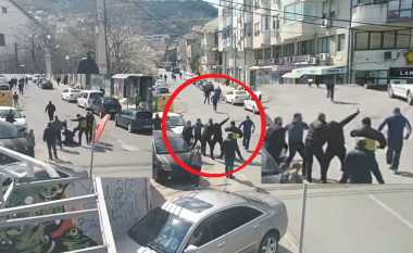 Rrahje e tmerrshme në Strumicë të Maqedonisë, dhjetëra persona sulmojnë një qytetar
