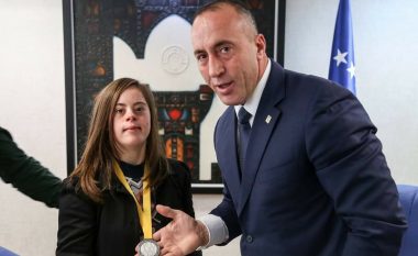 ​Haradinaj: Ta kthejmë çdo ditë në dashuri për të prekurit me Down Syndrome
