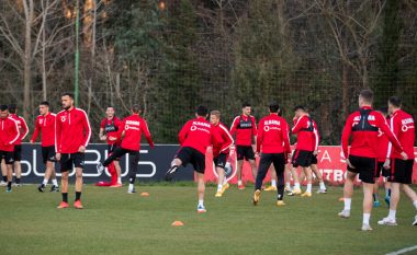 Futbollistët e Shqipërisë kanë arritur në San Marino, do të ketë ndryshime në skuadër
