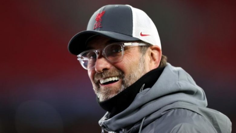 Klopp përgëzon lojtarët e tij për paraqitjen ndaj RB Leipzigut dhe kualifikimin në çerekfinale të Ligës së Kampionëve