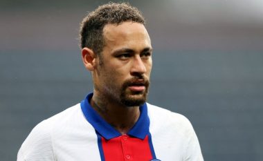 Neymar afër rinovimit të kontratës me PSG-në