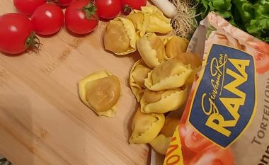 Tortelloni që ju shkrinë, darka e përkryer nga Maniakë t’Kuzhinës