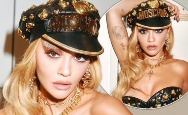 Rita Ora merr vëmendjen me dukjen joshëse dhe varësen në formë kryqi në fotografitë e fundit