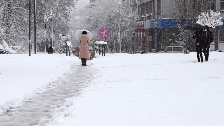 Mot i paqëndrueshëm deri të enjten