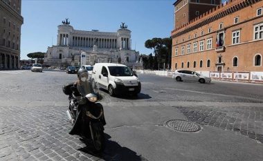 Italia e mbyllur deri në maj, nga e hëna 10 rajone me të kuqe