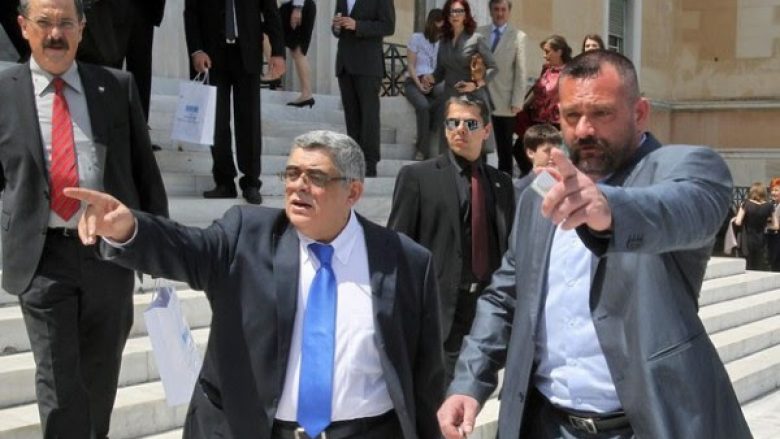Arrestohet eurodeputeti grek i ”Agimit të artë”