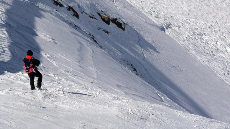Shkeli masat anti-COVID, norvegjezi deshi të skijon bjeshkëve përgjatë kufirit me Suedinë – e gjejnë ekipet e shpëtimit  
