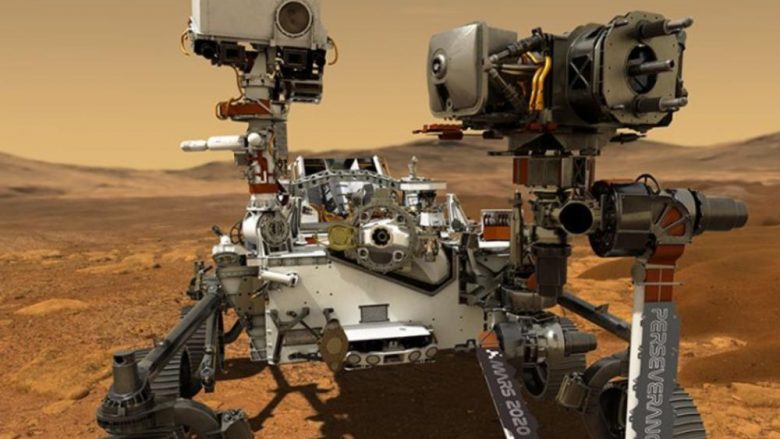 NASA publikon “selfie” nga Marsi, sonda realizon fotografi me helikopter të vogël