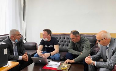 Quantix ndihmon të verbrit në projektin për zhvillimin e softuerit për kthimin e tekstit në zë për gjuhën shqipe