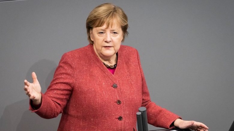 Merkel u thotë gjermanëve se janë të nevojshme rregulla ‘të ashpra’, për të ndaluar COVID-19