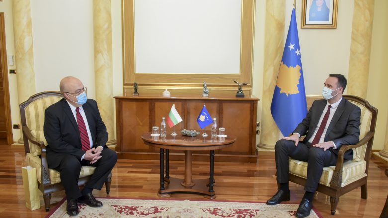 Konjufca takohet me ambasadorin e Bullgarisë, i ofrohet mbështetje për rrugën euroatlantike të Kosovës