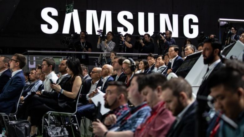 Samsung po përgatit një tabletë që paloset në tre pjesë – për vitin 2022