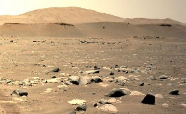 Pamje që tregojnë fluturimin e tretë dhe më të gjatë të helikopterit në Mars