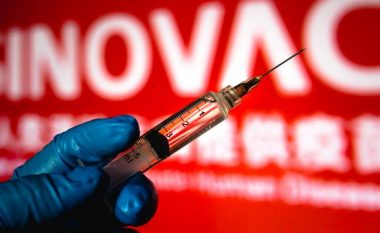 Ministria e Shëndetësisë sqaron pse refuzoi t’i marrë vaksinat kineze nga Shqipëria