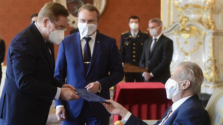 Çekia emëron ministrin e katërt të shëndetësisë që nga fillimi i pandemisë