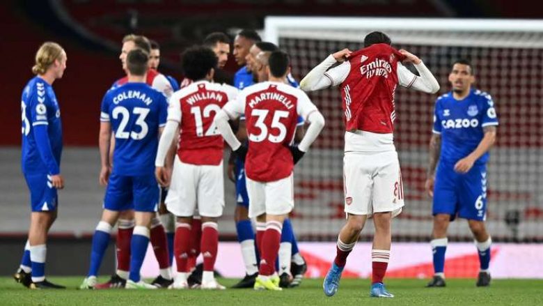 Notat e lojtarëve, Arsenal 0-1 Everton: Vlerësimi për Xhakën dhe të tjerët