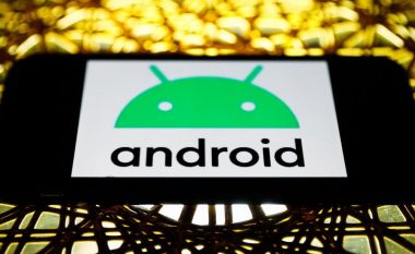 Një mesazh mashtrimi po përhapet në telefonat Android në Mbretërinë e Bashkuar, që mund të spiunojë pajisjet për të dhëna të ndjeshme