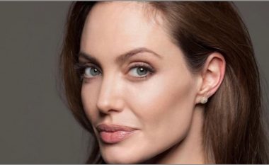 Spekulohet se Angelina Jolie është në lidhje të re
