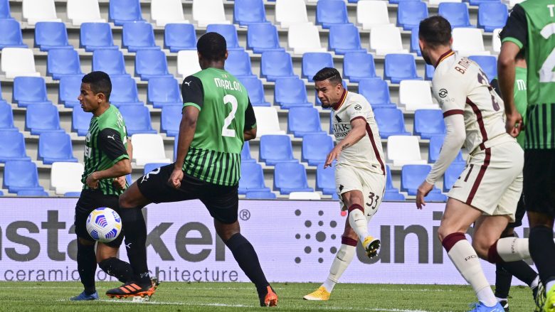 Roma ndalet nga Sassuolo, bën hap fals drejt Evropës