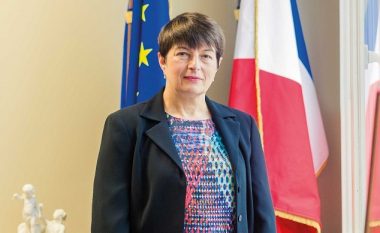 Ambasada e Francës reagon për “non-paper”: Nuk jemi burim i saj, mbështesim dialogun e ndërmjetësuar nga BE