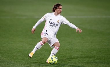 Modric ka rënë dakord për zgjatjen e kontratës me Real Madridin