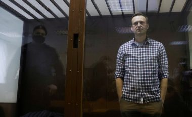 Alexei Navalny në grevë urie për 18 ditë, mjekët thonë se ai mund të ‘vdesë brenda ditësh’ nëse nuk i jepet kujdesi mjekësor