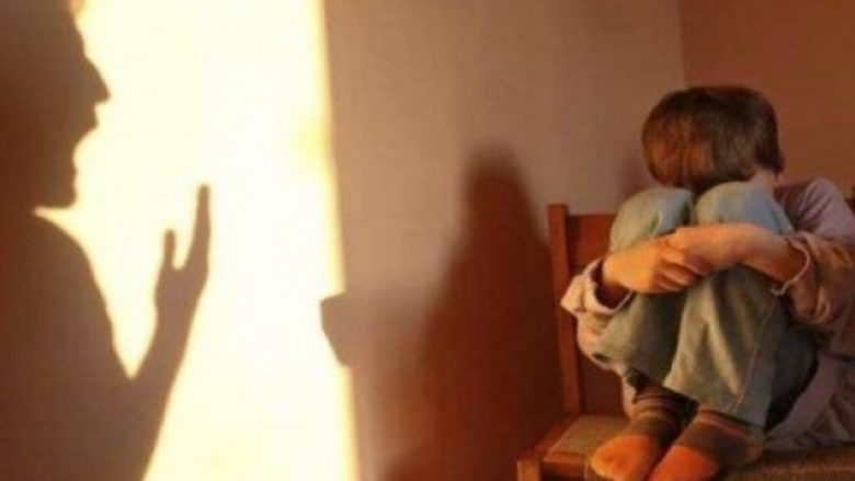 Nëna torturon fëmijën e saj të mitur në Graçanicë