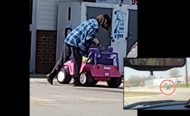 Gruaja në SHBA shkon në dyqan me një “Jeep” lodër ngjyrë rozë