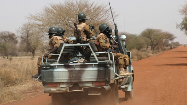 Njerëz të armatosur vrasin 18 persona në Burkina Faso
